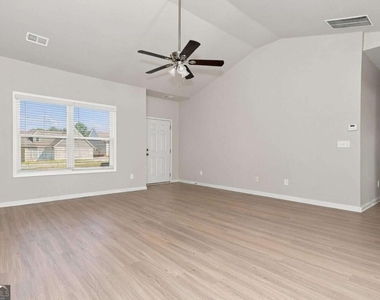 126 Culver Street - Photo Thumbnail 4