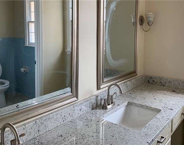 1455 Spalding Drive - Photo Thumbnail 13