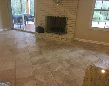 1455 Spalding Drive - Photo Thumbnail 15