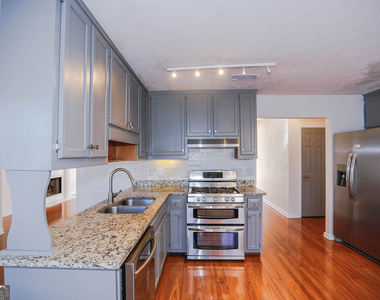 1885 Watercrest Circle - Photo Thumbnail 6
