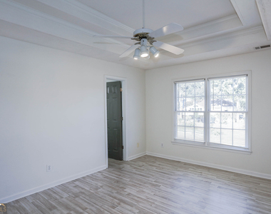 1885 Watercrest Circle - Photo Thumbnail 15