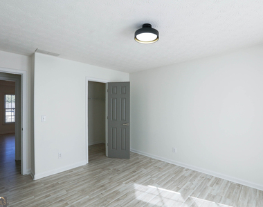 1885 Watercrest Circle - Photo Thumbnail 26