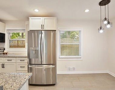 434 Afton Drive - Photo Thumbnail 25