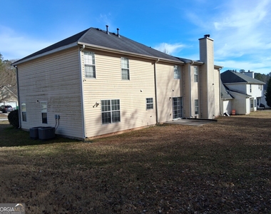 7862 Providence Point Way - Photo Thumbnail 10