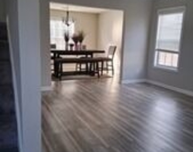 7862 Providence Point Way - Photo Thumbnail 2