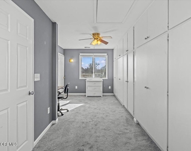 308 Channel Drive - Photo Thumbnail 16