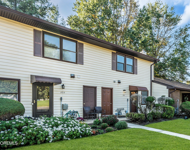 324 Crawford Street - Photo Thumbnail 1