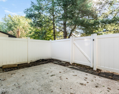 324 Crawford Street - Photo Thumbnail 39