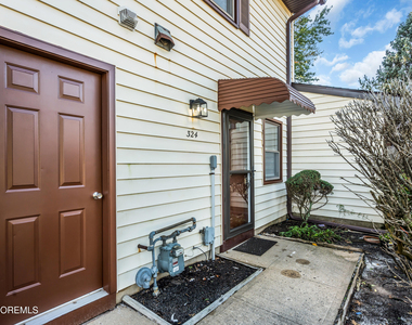 324 Crawford Street - Photo Thumbnail 9
