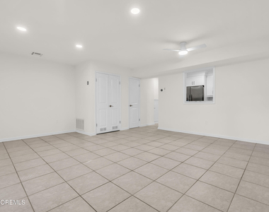 324 Crawford Street - Photo Thumbnail 12
