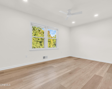 324 Crawford Street - Photo Thumbnail 33