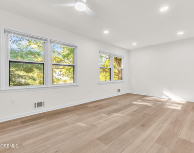 324 Crawford Street - Photo Thumbnail 23