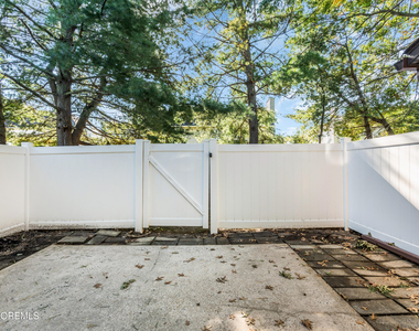 324 Crawford Street - Photo Thumbnail 38