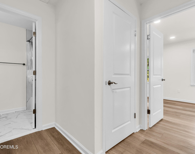 324 Crawford Street - Photo Thumbnail 26
