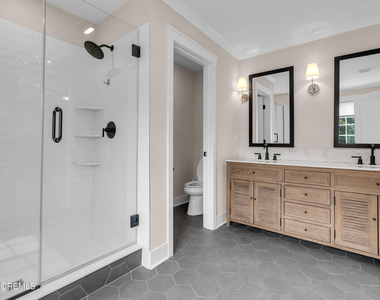 3443 Glen Oaks Lane - Photo Thumbnail 26