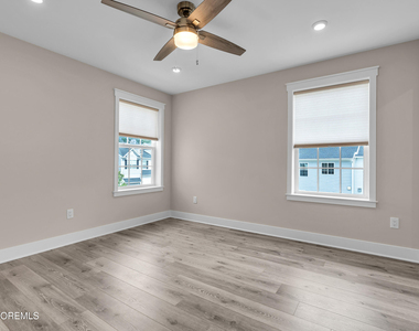3443 Glen Oaks Lane - Photo Thumbnail 34