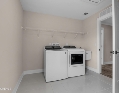 3443 Glen Oaks Lane - Photo Thumbnail 42