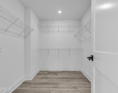 3443 Glen Oaks Lane - Photo Thumbnail 39