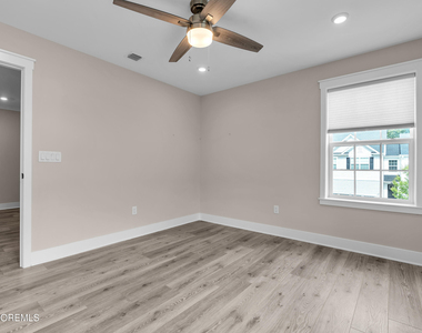 3443 Glen Oaks Lane - Photo Thumbnail 32