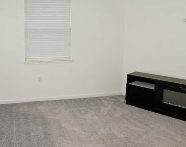 23 Commons Drive - Photo Thumbnail 39