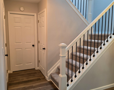 23 Commons Drive - Photo Thumbnail 5
