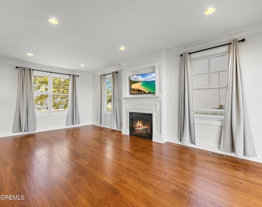 443 Driveway - Photo Thumbnail 11