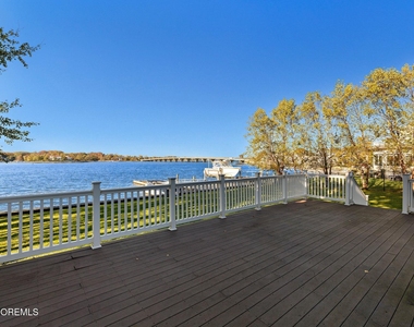 443 Driveway - Photo Thumbnail 41