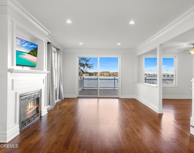 443 Driveway - Photo Thumbnail 9