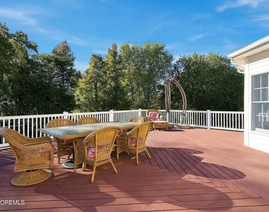 309 Flower Lane - Photo Thumbnail 27