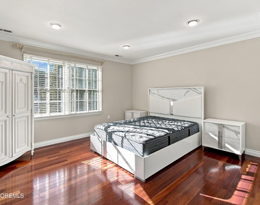 309 Flower Lane - Photo Thumbnail 13