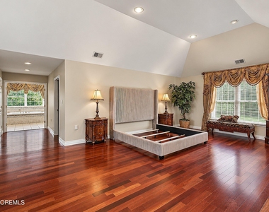 309 Flower Lane - Photo Thumbnail 3