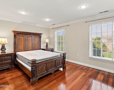 309 Flower Lane - Photo Thumbnail 12