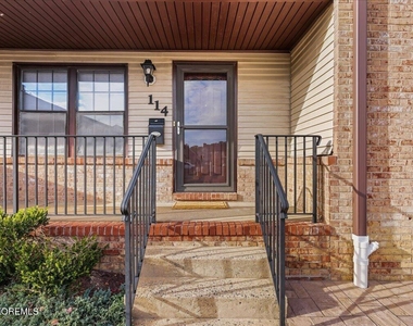 114 Village Green Way - Photo Thumbnail 2