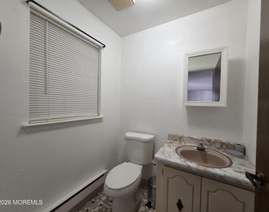 33b Edinburgh Lane - Photo Thumbnail 12