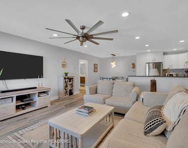 260 Ocean Avenue - Photo Thumbnail 4
