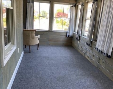 190 Oakwood Avenue - Photo Thumbnail 11