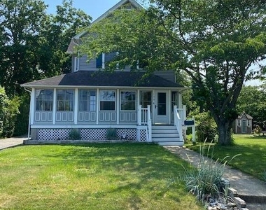 190 Oakwood Avenue - Photo Thumbnail 14
