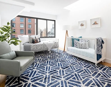 201 East 69th Street - Photo Thumbnail 19