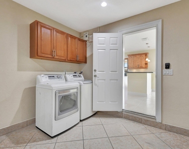4471 Brandywine Drive - Photo Thumbnail 34