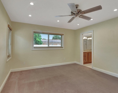 4471 Brandywine Drive - Photo Thumbnail 14