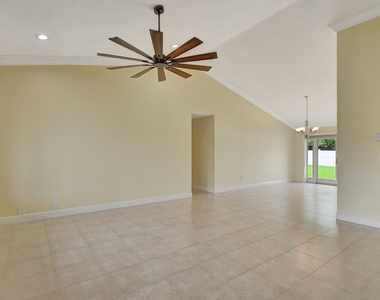 4471 Brandywine Drive - Photo Thumbnail 4