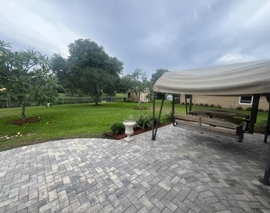 132 Bobwhite Road - Photo Thumbnail 9