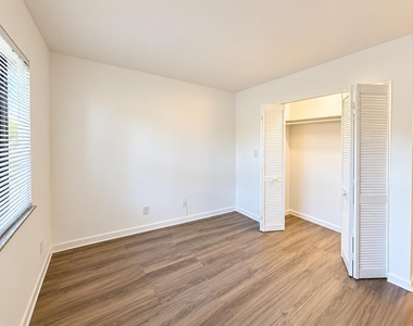 838 Nw Fork Road - Photo Thumbnail 6