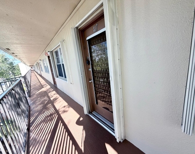 801 Sw 133rd Terrace Nw - Photo Thumbnail 13