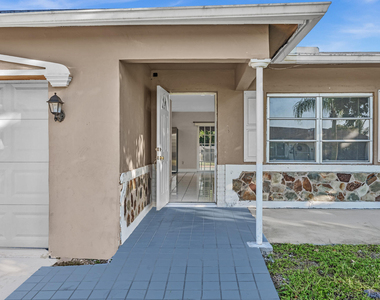 4719 Bison Street - Photo Thumbnail 5