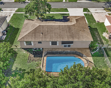 4719 Bison Street - Photo Thumbnail 3