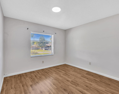 4719 Bison Street - Photo Thumbnail 33
