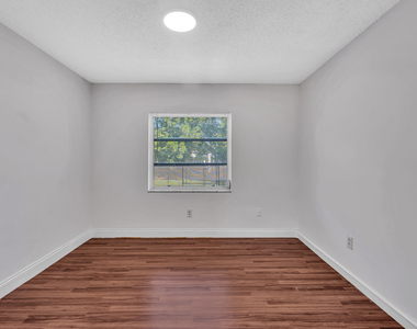 4719 Bison Street - Photo Thumbnail 38