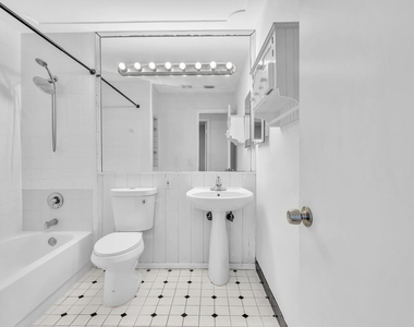 4719 Bison Street - Photo Thumbnail 36