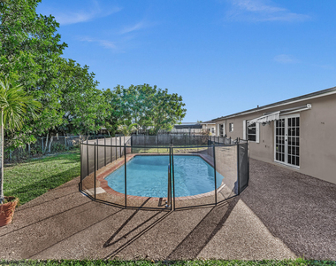 4719 Bison Street - Photo Thumbnail 41